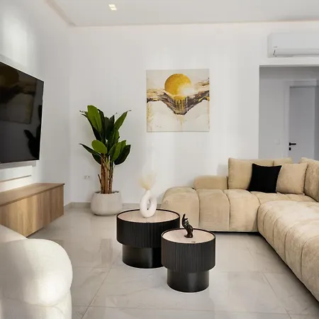 וילה Nuera Luxury - 4br With Pool By Mana Gers