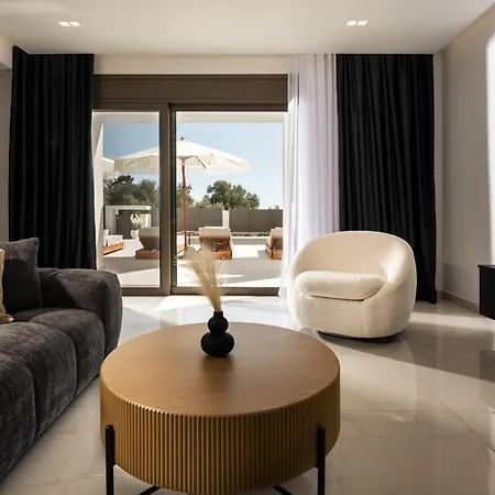 Nuera Luxury - 4br With Pool By Mana Gers
