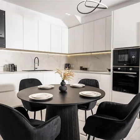 וילה Nuera Luxury - 4br With Pool By Mana Gers