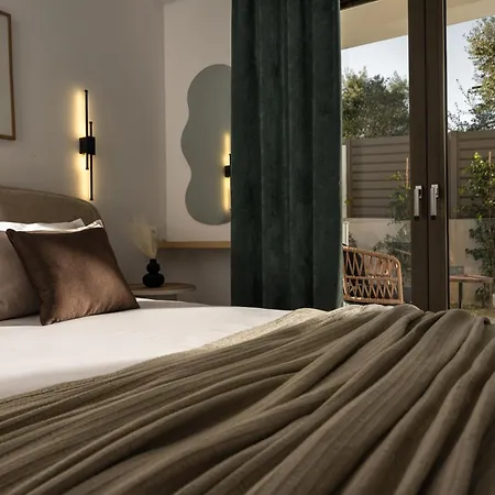 Nuera Luxury - 4br With Pool By Mana Gers Plános
