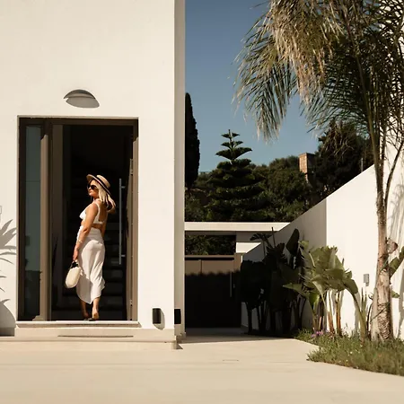 Nuera Luxury - 4br With Pool By Mana Gers וילה Plános