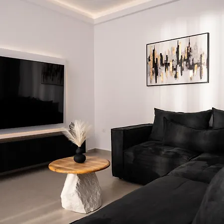 Nuera Luxury - 4br With Pool By Mana Gers Plános