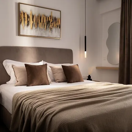 Nuera Luxury - 4br With Pool By Mana Gers Plános