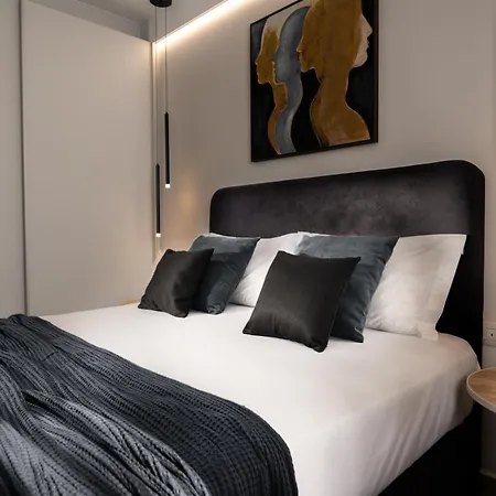 Nuera Luxury - 4br With Pool By Mana Gers וילה Plános