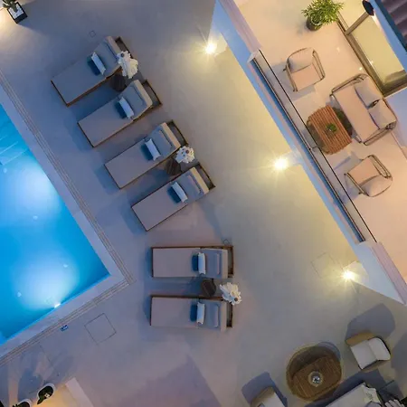 Nuera Luxury - 4br With Pool By Mana Gers וילה
